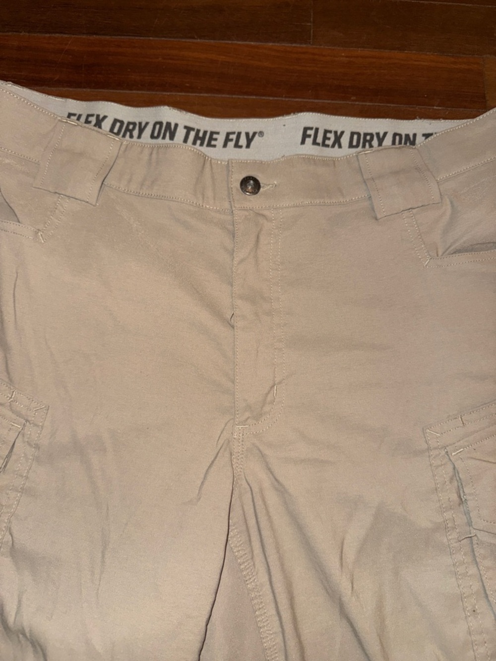 Duluth Trading Co Beige Cargo Shorts - Picture 3 of 10